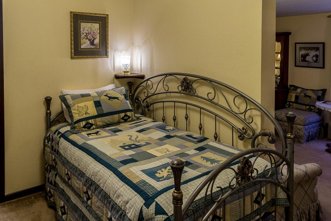 Highland Glen Lodge B&B Anchorage Esterno foto