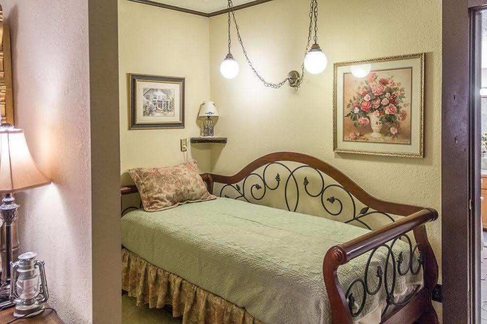 Highland Glen Lodge B&B Anchorage Esterno foto