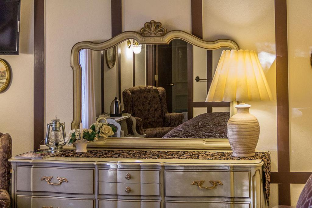 Highland Glen Lodge B&B Anchorage Esterno foto